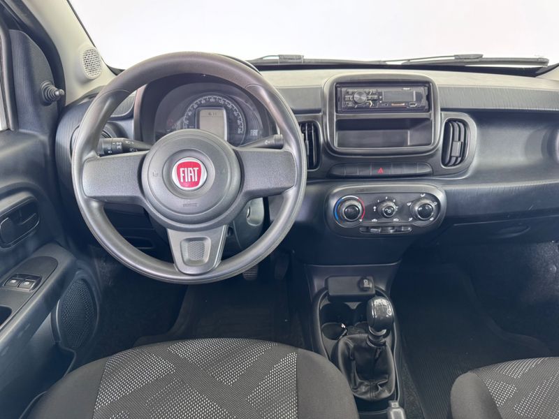 Fiat Mobi Like 2020/2020 COVEL VEICULOS ENCANTADO / Carros no Vale