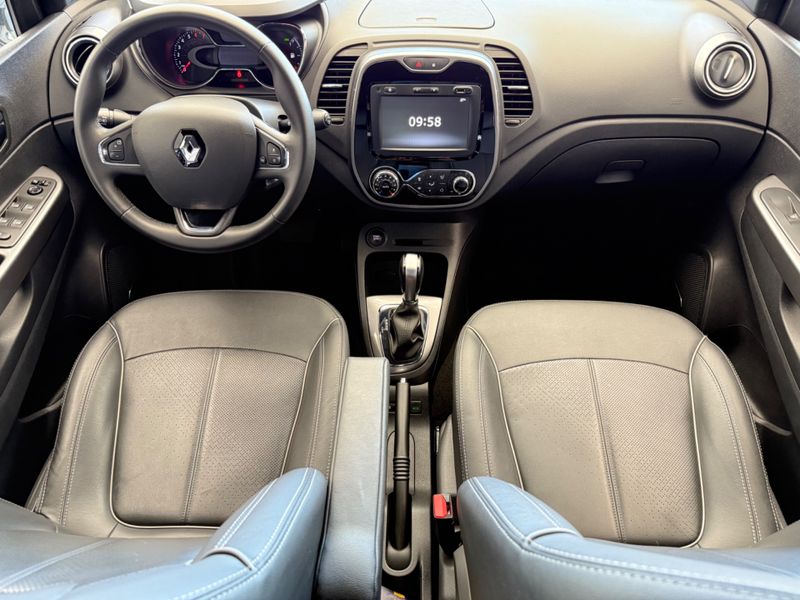 Renault Captur Intense Bose 1.6 16v 2020/2021 COVEL VEICULOS ENCANTADO / Carros no Vale