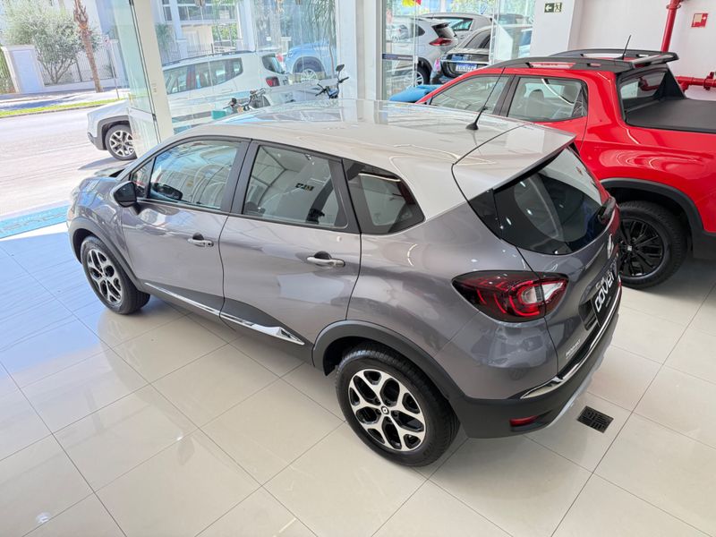 Renault Captur Intense Bose 1.6 16v 2020/2021 COVEL VEICULOS ENCANTADO / Carros no Vale