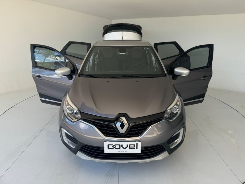 Renault Captur Intense Bose 1.6 16v 2020/2021 COVEL VEICULOS ENCANTADO / Carros no Vale