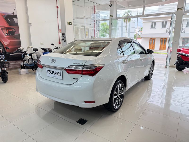 Toyota Corolla Altis 2.0 16v 2018/2019 COVEL VEICULOS ENCANTADO / Carros no Vale