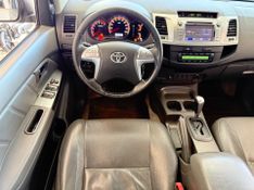 Toyota Hilux 2.7 Vvt-i Cd Srv 4×2 2015/2015 COVEL VEICULOS ENCANTADO / Carros no Vale