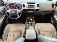 Toyota Hilux 2.7 Vvt-i Cd Srv 4×2 2015/2015 COVEL VEICULOS ENCANTADO / Carros no Vale