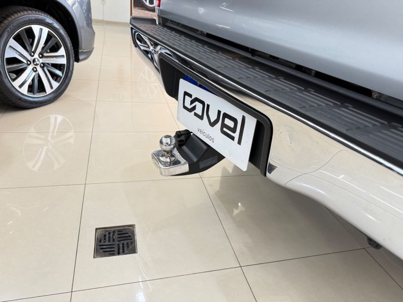 Toyota Hilux 2.7 Vvt-i Cd Srv 4×2 2015/2015 COVEL VEICULOS ENCANTADO / Carros no Vale