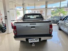 Toyota Hilux 2.7 Vvt-i Cd Srv 4×2 2015/2015 COVEL VEICULOS ENCANTADO / Carros no Vale