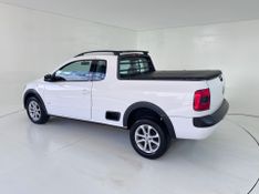 Volkswagen Saveiro Ce 2013/2014 COVEL VEICULOS ENCANTADO / Carros no Vale