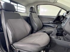 Volkswagen Saveiro Ce 2013/2014 COVEL VEICULOS ENCANTADO / Carros no Vale