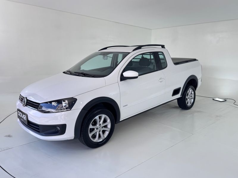 Volkswagen Saveiro Ce 2013/2014 COVEL VEICULOS ENCANTADO / Carros no Vale