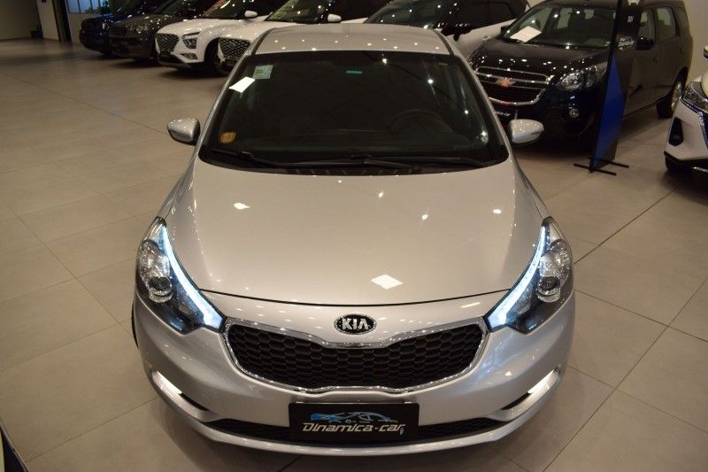 Kia CERATO 1.6 2014 DINAMICA-CAR VENÂNCIO AIRES / Carros no Vale