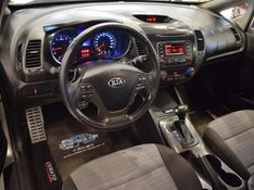 Kia CERATO 1.6 2014 DINAMICA-CAR VENÂNCIO AIRES / Carros no Vale