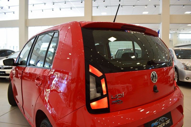 Volkswagen UP MOVE 1.0 2020 DINAMICA-CAR VENÂNCIO AIRES / Carros no Vale