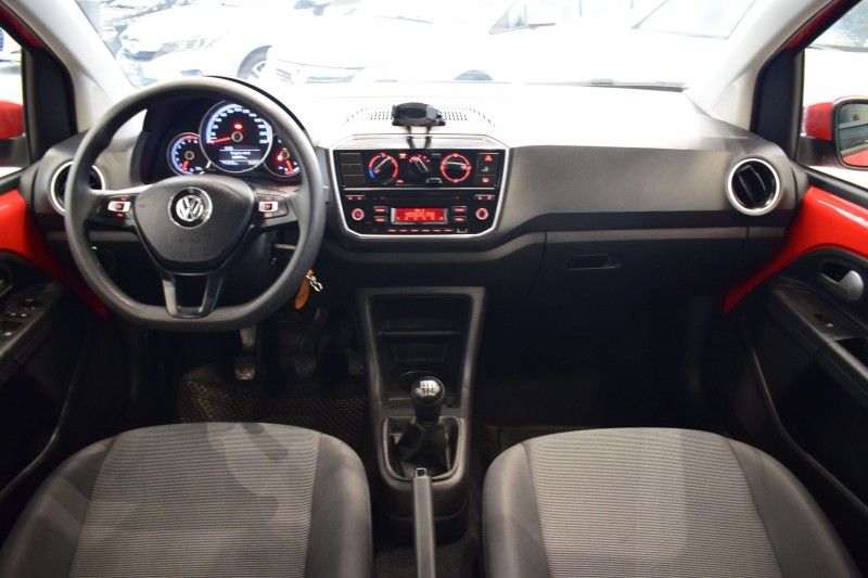 Volkswagen UP MOVE 1.0 2020 DINAMICA-CAR VENÂNCIO AIRES / Carros no Vale