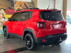 Jeep RENEGADE LONGITUDE 1.8 2016 HÉLIO AUTOMÓVEIS LAJEADO / Carros no Vale