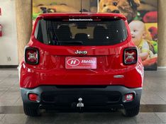 Jeep RENEGADE LONGITUDE 1.8 2016 HÉLIO AUTOMÓVEIS LAJEADO / Carros no Vale