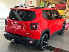Jeep RENEGADE LONGITUDE 1.8 2016 HÉLIO AUTOMÓVEIS LAJEADO / Carros no Vale