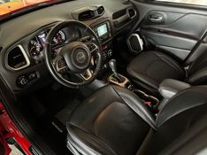 Jeep RENEGADE LONGITUDE 1.8 2016 HÉLIO AUTOMÓVEIS LAJEADO / Carros no Vale