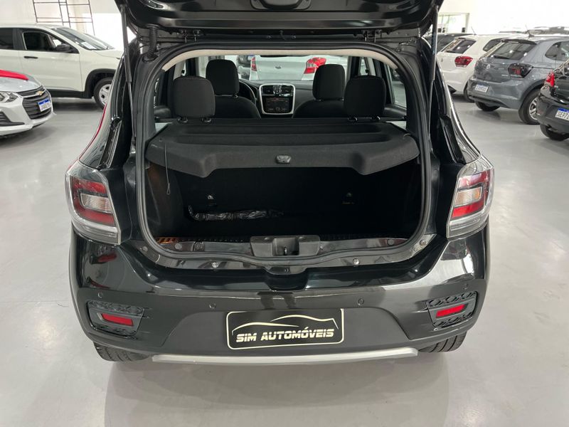Renault Sandero Stex 16m 2018/2019 SIM AUTOMÓVEIS ROLANTE / Carros no Vale