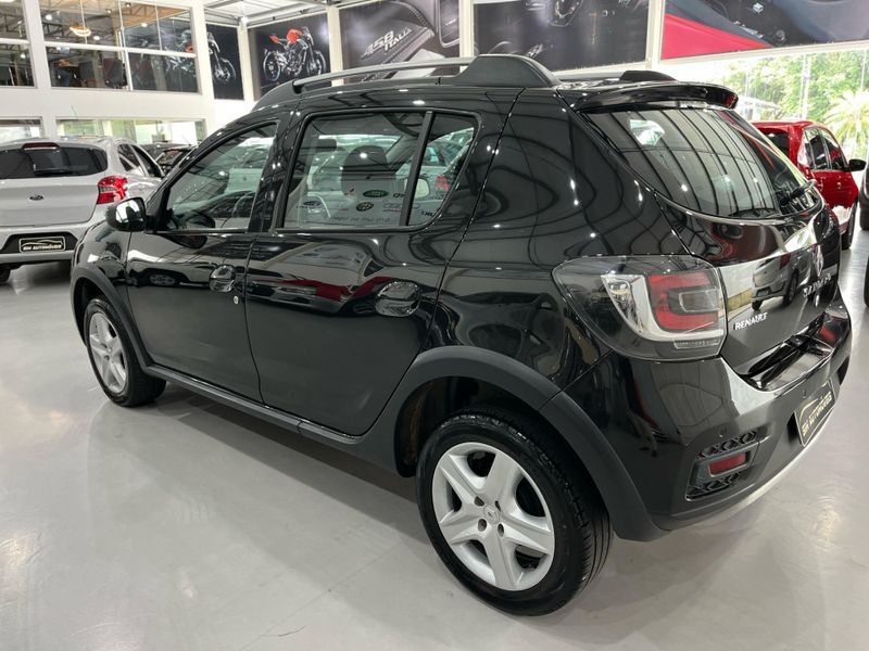 Renault Sandero Stex 16m 2018/2019 SIM AUTOMÓVEIS ROLANTE / Carros no Vale
