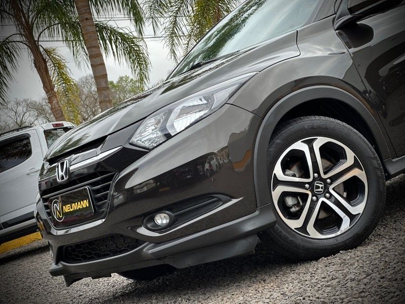 Honda HR-V EX 1.8 16V 2016 NEUMANN VEÍCULOS ARROIO DO MEIO / Carros no Vale