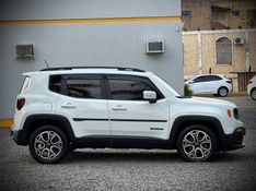 Jeep RENEGADE LONGITUDE 1.8 16V 2018 NEUMANN VEÍCULOS ARROIO DO MEIO / Carros no Vale