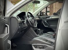 Volkswagen TIGUAN 1.4 TSI 16V 2019 NEUMANN VEÍCULOS ARROIO DO MEIO / Carros no Vale