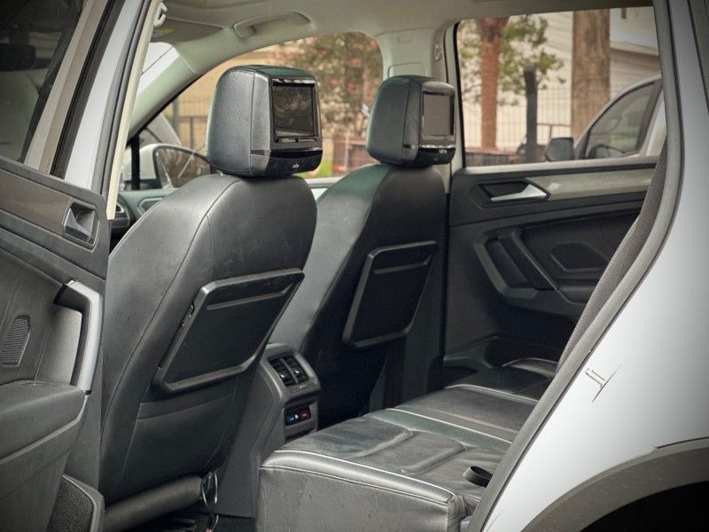 Volkswagen TIGUAN 1.4 TSI 16V 2019 NEUMANN VEÍCULOS ARROIO DO MEIO / Carros no Vale