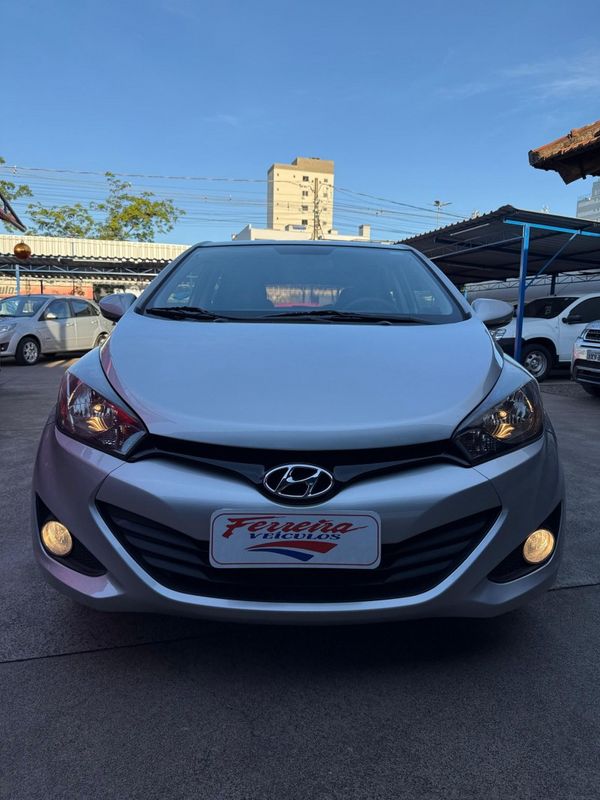 Hyundai HB20 COMFORT PLUS 1.6 2015 FERREIRA VEÍCULOS VENÂNCIO AIRES / Carros no Vale