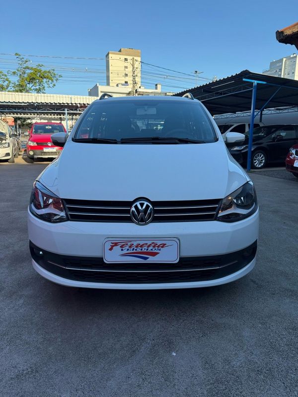 Volkswagen SPACEFOX I-TREND 1.6 8V 2013 FERREIRA VEÍCULOS VENÂNCIO AIRES / Carros no Vale