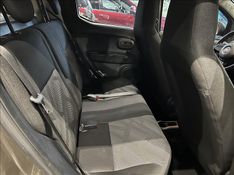 FIAT MOBI 1.0 8V EVO WAY 2017/2018 M&C AUTOMÓVEIS CAXIAS DO SUL / Carros no Vale