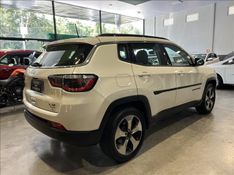 JEEP COMPASS 2.0 16V Longitude 2017/2018 M&C AUTOMÓVEIS CAXIAS DO SUL / Carros no Vale