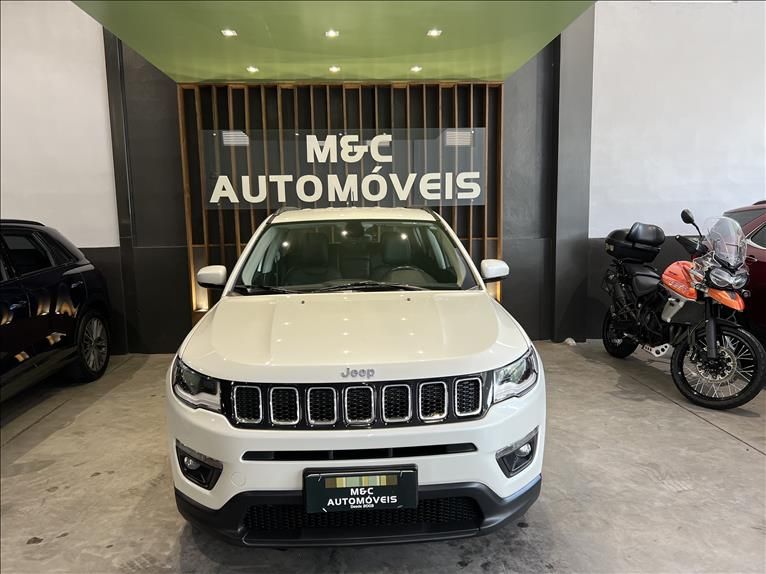 JEEP COMPASS 2.0 16V Longitude 2017/2018 M&C AUTOMÓVEIS CAXIAS DO SUL / Carros no Vale