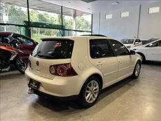 VOLKSWAGEN GOLF 1.6 MI 8V 2013/2014 M&C AUTOMÓVEIS CAXIAS DO SUL / Carros no Vale
