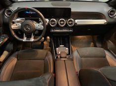 MERCEDES-BENZ GLB 35 AMG 2.0 CGI GASOLINA 4MATIC SPEEDSHIFT 2022/2022 FÁBIO BERNARDES PORTO ALEGRE / Carros no Vale