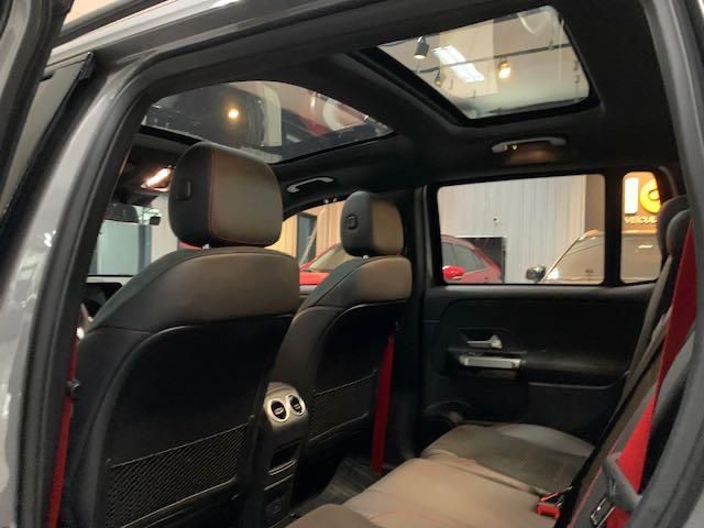 MERCEDES-BENZ GLB 35 AMG 2.0 CGI GASOLINA 4MATIC SPEEDSHIFT 2022/2022 FÁBIO BERNARDES PORTO ALEGRE / Carros no Vale