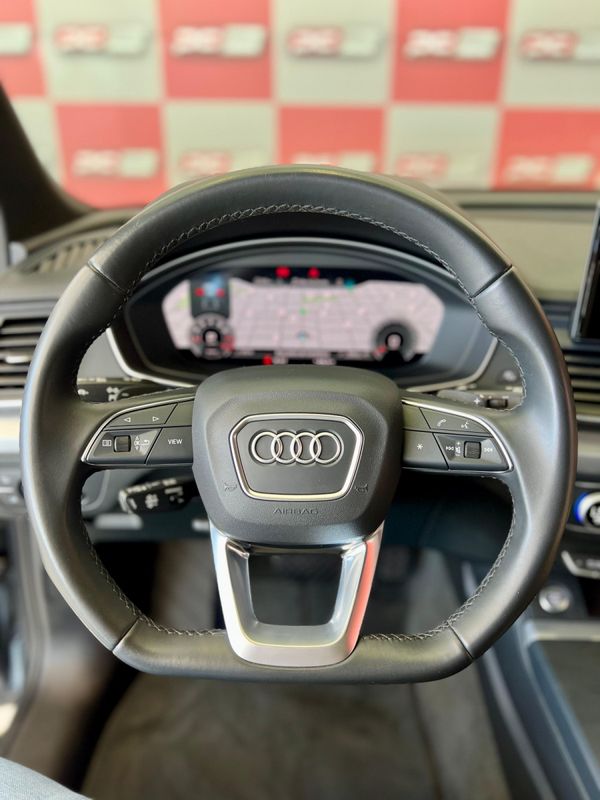 Audi Q5 Sportback S-Line 2.0 TFSI Quat.S-Tron 2021/2022 PC VEÍCULOS SANTA CRUZ DO SUL / Carros no Vale