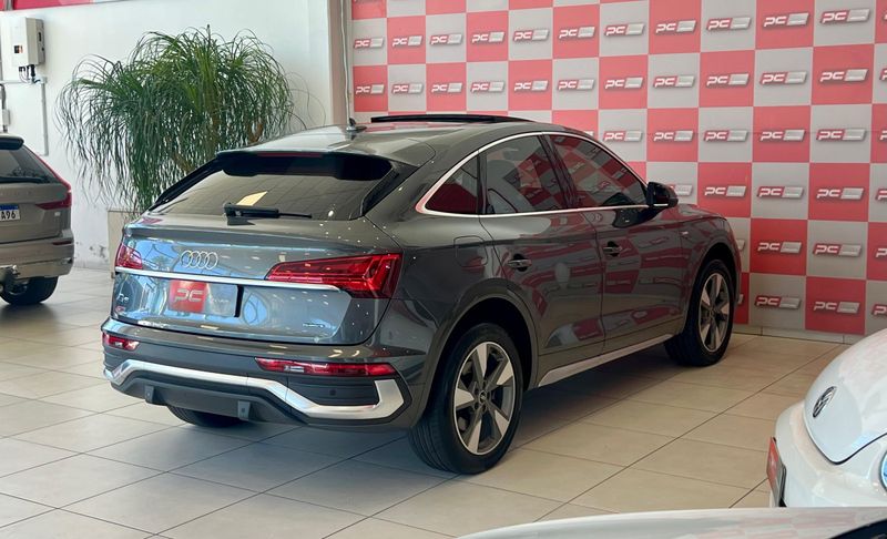 Audi Q5 Sportback S-Line 2.0 TFSI Quat.S-Tron 2021/2022 PC VEÍCULOS SANTA CRUZ DO SUL / Carros no Vale