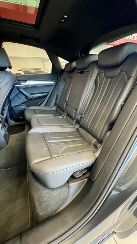 Audi Q5 Sportback S-Line 2.0 TFSI Quat.S-Tron 2021/2022 PC VEÍCULOS SANTA CRUZ DO SUL / Carros no Vale