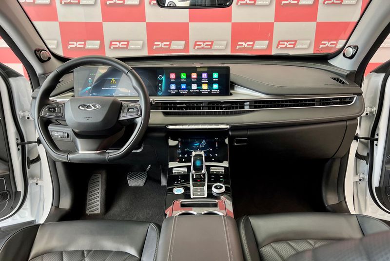 Caoa Chery/Chery Tiggo 8 PRO 1.5 Turbo (Híbrido) 2022/2023 PC VEÍCULOS SANTA CRUZ DO SUL / Carros no Vale