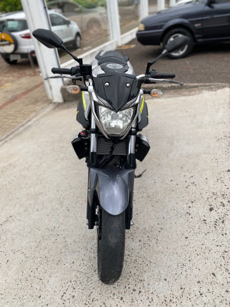 YAMAHA MT-03 ABS 2017/2018 WS MULTIMARCAS VENÂNCIO AIRES / Carros no Vale