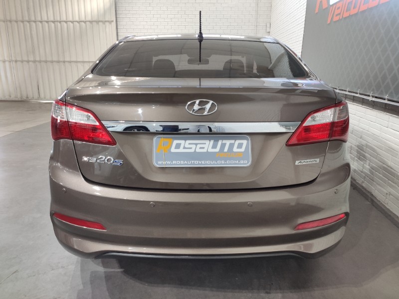 HYUNDAI HB20S 1.6 COMFORT 2016/2016 ROSAUTO VEÍCULOS VENÂNCIO AIRES / Carros no Vale