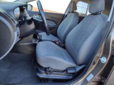 HYUNDAI HB20S 1.6 COMFORT 2016/2016 ROSAUTO VEÍCULOS VENÂNCIO AIRES / Carros no Vale