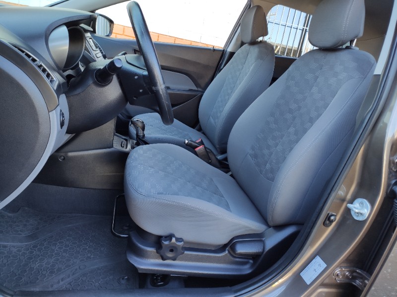 HYUNDAI HB20S 1.6 COMFORT 2016/2016 ROSAUTO VEÍCULOS VENÂNCIO AIRES / Carros no Vale