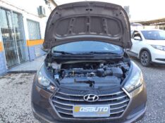 HYUNDAI HB20S 1.6 COMFORT 2016/2016 ROSAUTO VEÍCULOS VENÂNCIO AIRES / Carros no Vale