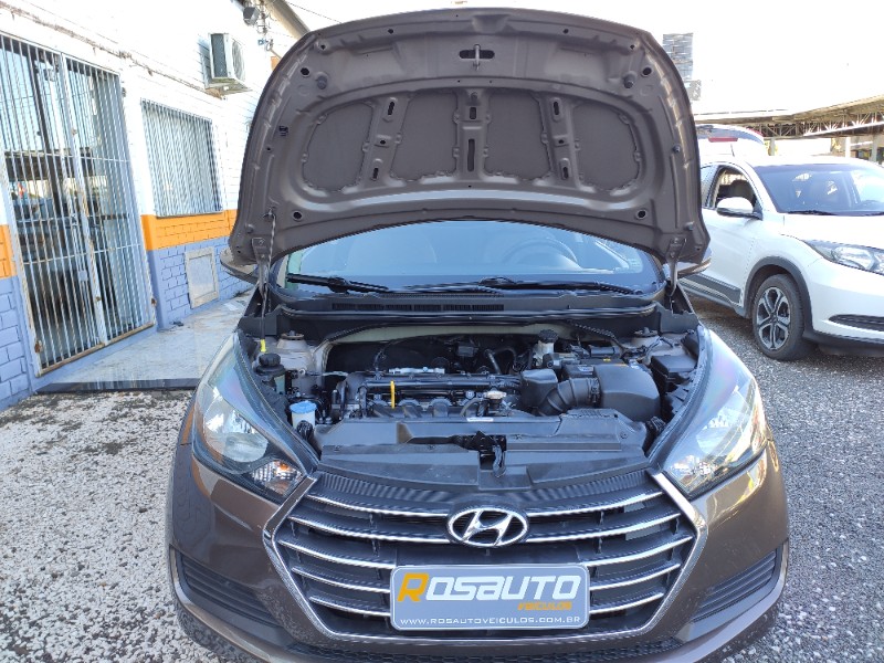 HYUNDAI HB20S 1.6 COMFORT 2016/2016 ROSAUTO VEÍCULOS VENÂNCIO AIRES / Carros no Vale
