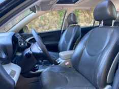 TOYOTA RAV-4 2.4 2010/2010 ESTAÇÃO DO CARRO ESTRELA / Carros no Vale