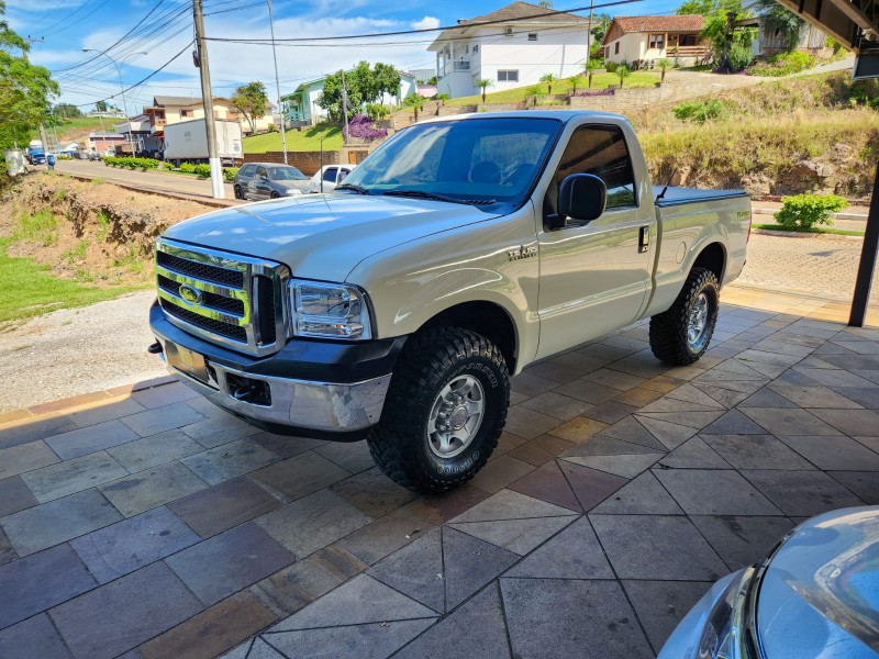 FORD F-250 XL 4.2 TURBO DIESEL 1999/1999 TS VEÍCULOS ANTA GORDA / Carros no Vale
