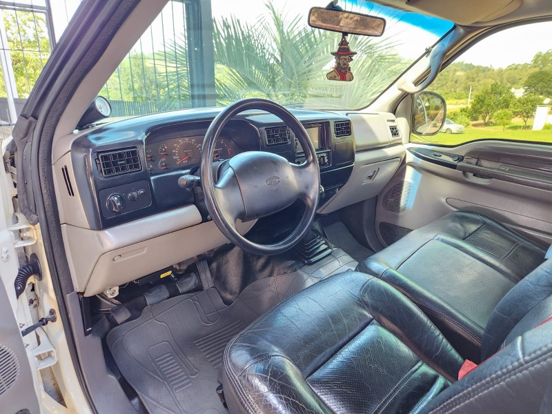 FORD F-250 XL 4.2 TURBO DIESEL 1999/1999 TS VEÍCULOS ANTA GORDA / Carros no Vale