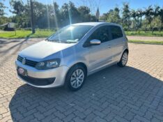 VOLKSWAGEN FOX 1.6 8V 2013 /2013 NEURI VEÍCULOS LAJEADO / Carros no Vale