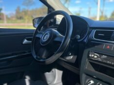 VOLKSWAGEN FOX 1.6 8V 2013 /2013 NEURI VEÍCULOS LAJEADO / Carros no Vale