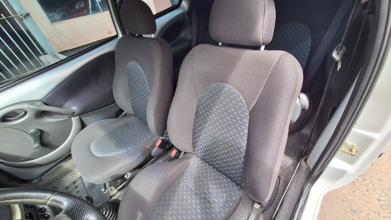 FORD KA 1.0 GL 2007 2006/2007 RENAUTO VEÍCULOS LAJEADO / Carros no Vale